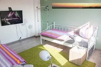 Schlafgelegenheit *
